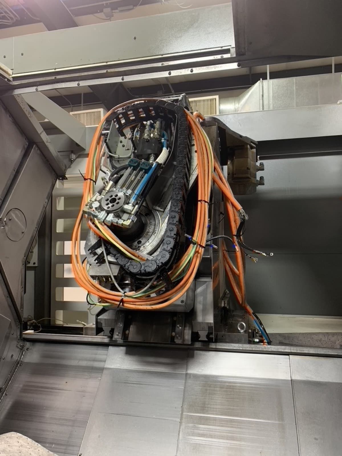 Milling spindle installation on the GMX 250