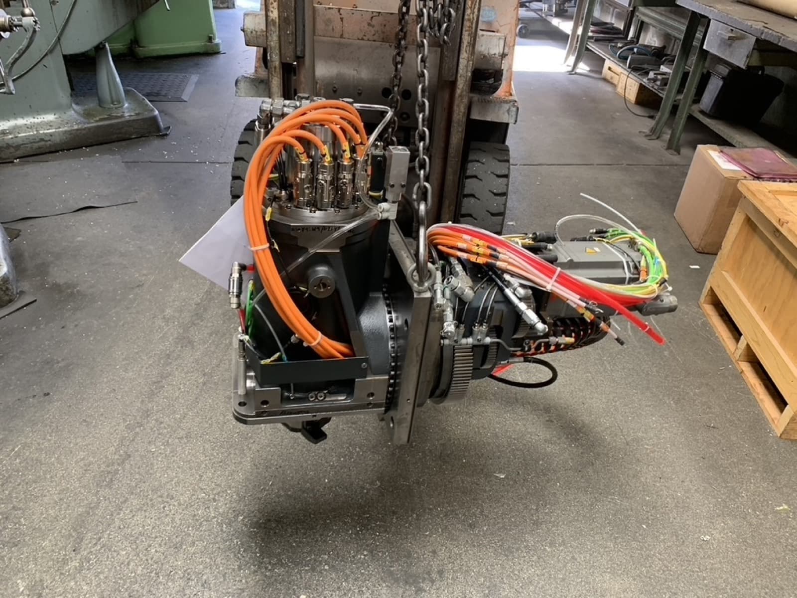 Reconditioned milling head at the OEM partner