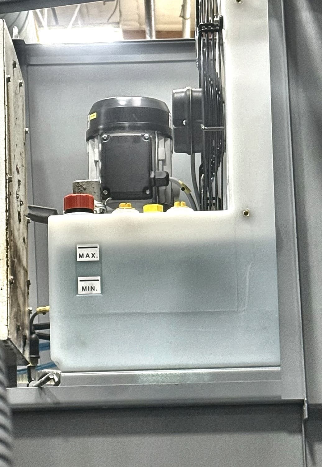 New OEM coolant / lubrication unit after retrofit
