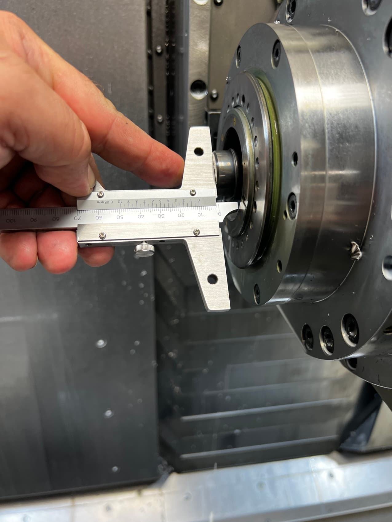 Precision measurement of a spindle during OEM rebuild